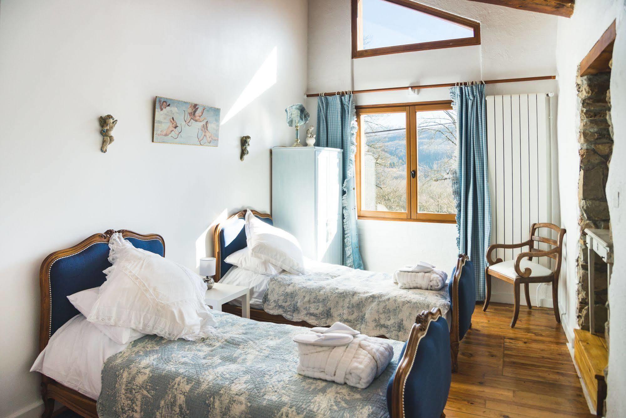 Domaine De Terrac Bed & Breakfast Rimont Exterior foto